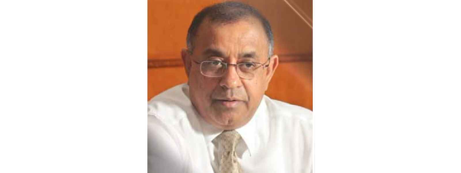 පී.බී. ජයසුන්දරගෙන් අල්ලස් කොමිසමට පැය 4 ක ප්‍රකාශ